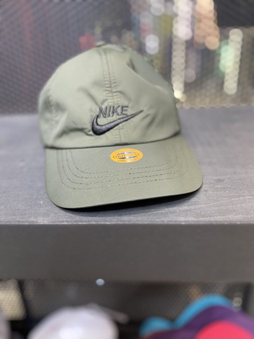 کلاه NIKE