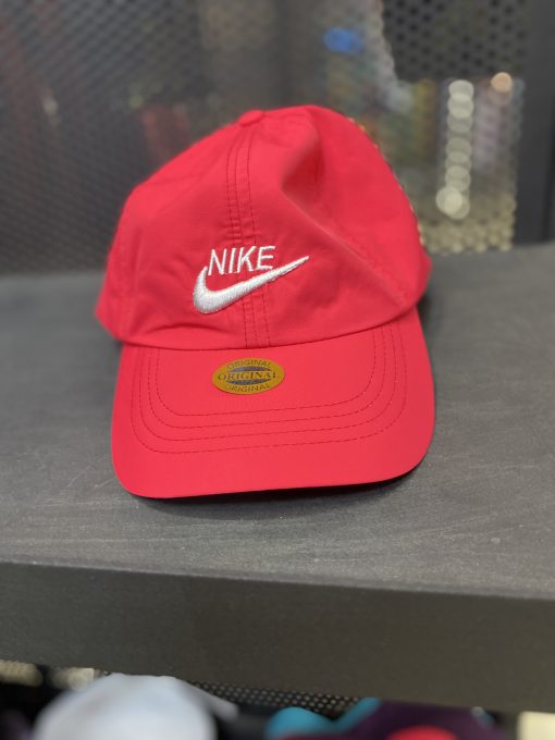 کلاه NIKE